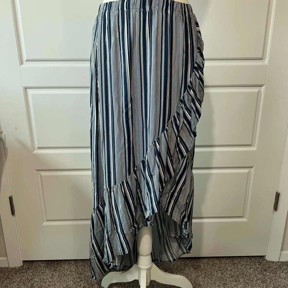 No‎ Boundaries Juniors Navy White Stripe Ruffle High Low Maxi Skirt Size S 3-5